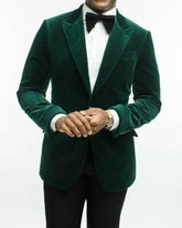 Green Velvet Coat Luxury Suits For Bridegroom Wedding Tuxedos Slim Men Blazer Custom Two Pieces (Jacket+Pants) Trajes De Hombre As Picture